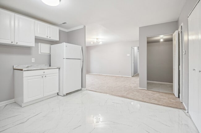 Building Photo - 19423 Brassie Pl