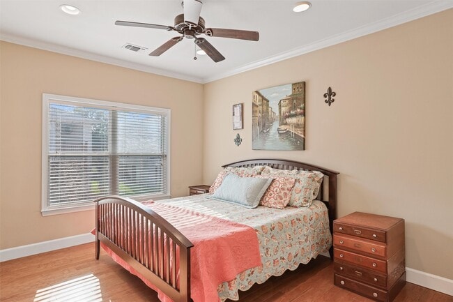 Building Photo - 5 Harbor Ln