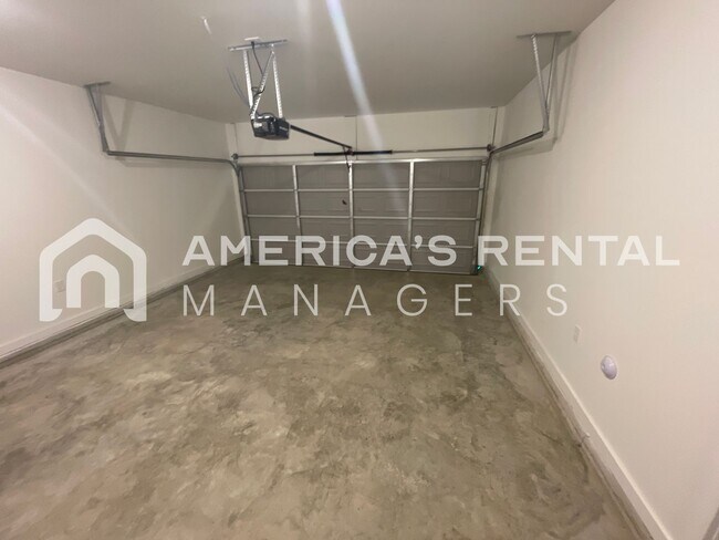 Building Photo - Home for Rent in Oak Grove, AL!! COMING SOON!!!