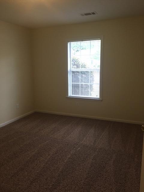 Building Photo - 3111 Lucas Ln SW