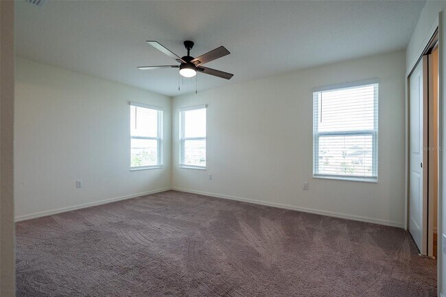 Building Photo - 757 Stoney Pointe Cir