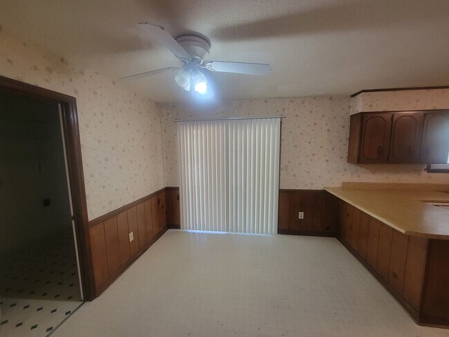 Building Photo - 2803 Ptarmigan Rd