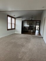 Building Photo - 317 Freehauf St