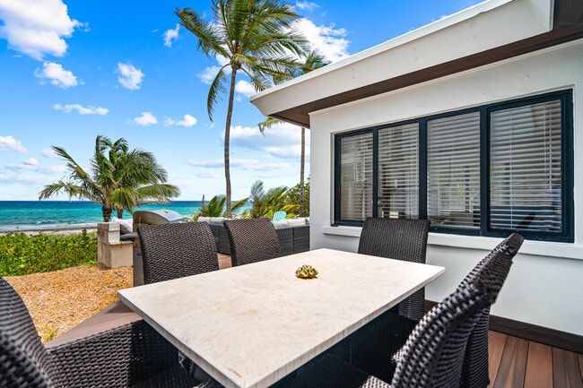 Building Photo - 2330 N Ocean Blvd