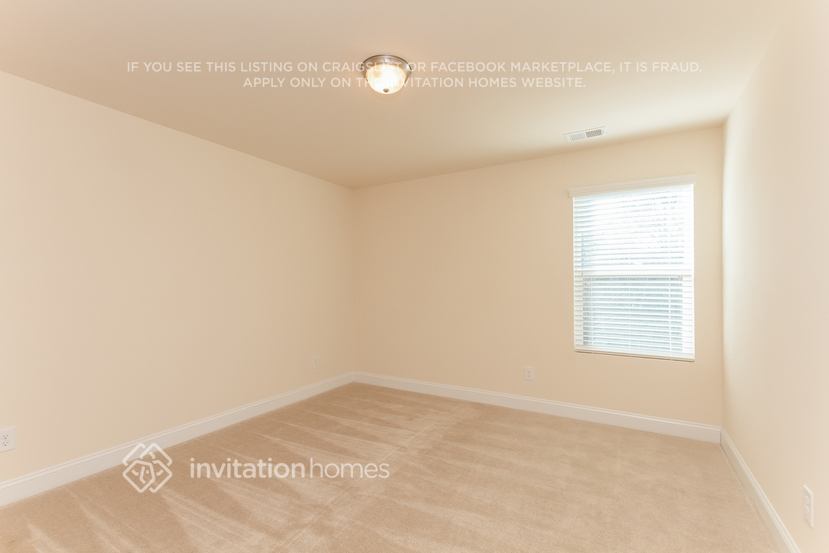 Building Photo - 154 Sassafras Rd