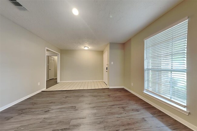 Building Photo - 8103 Silent Cedars Dr