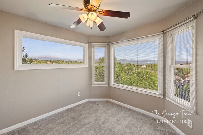 Building Photo - SPECTACULARLY HUGE 6BD HOME with PANORAMIC MOUNTAIN VIEWS - Security Deposit Waiver Available