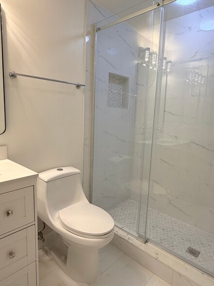 Building Photo - 20323 Snowpoint Pl