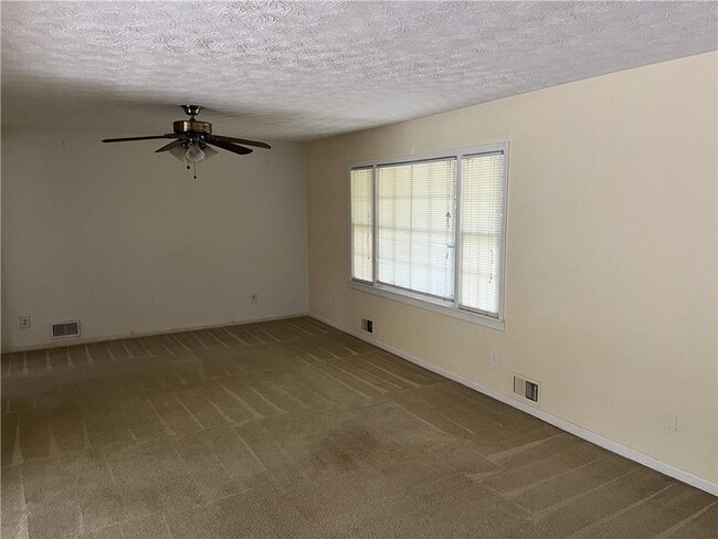 Building Photo - 2745 Cardinal Lake Cir NW