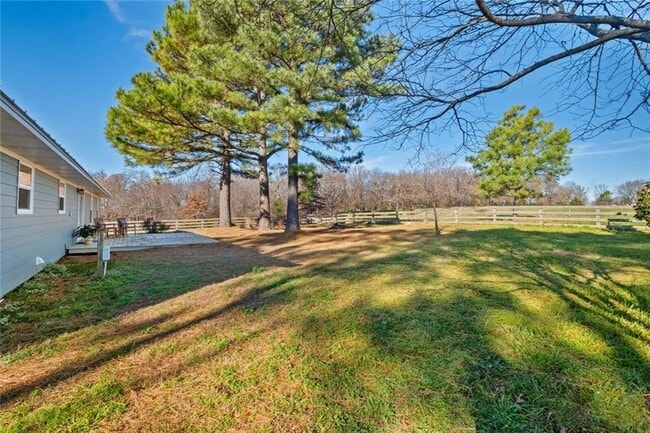 Building Photo - 15564 Prairie View Rd