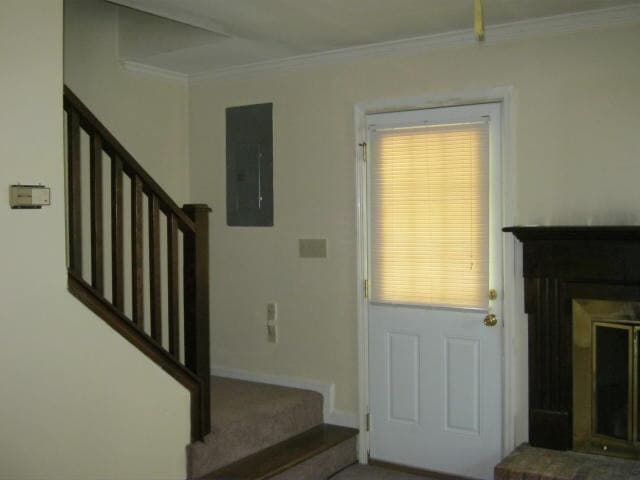 Building Photo - 17/18