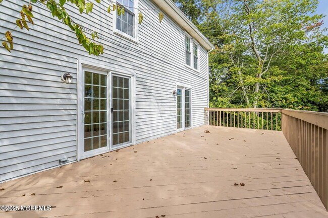 Building Photo - 58 Garden Ave