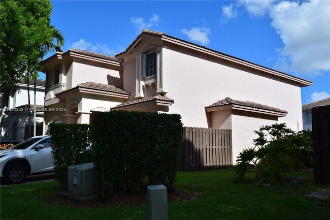 Building Photo - 11344 NW 73rd Terrace