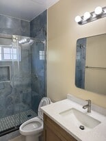 Building Photo - 1434 Elwood St