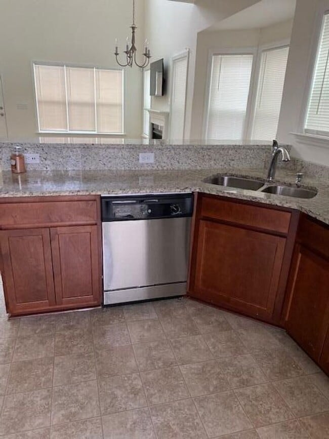 Building Photo - Townhouse in the Landings at Montague Plantation