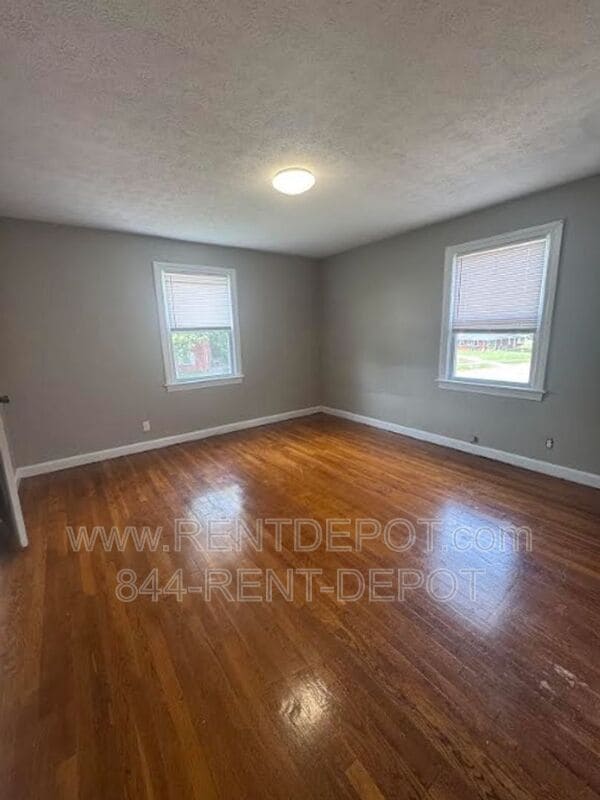 Building Photo - 2513-2515 Adams Ave, Evansville, IN 47714 - Unit 2515