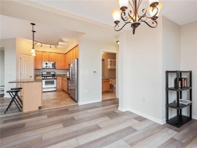 Building Photo - 500 E Grant St