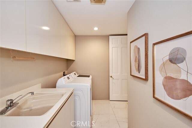 Building Photo - 44980 Olympic Ct