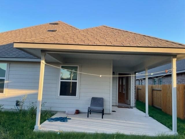 Building Photo - 417 Bright Star Ln