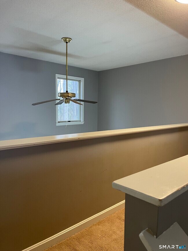 Building Photo - 163 Trotters Way