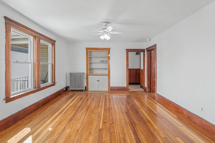 Building Photo - 209 Harrison Ave