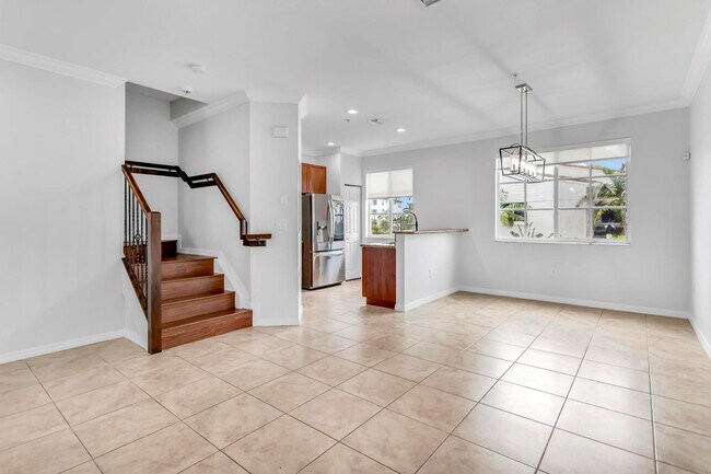 Building Photo - 12600 SW 50th Ct