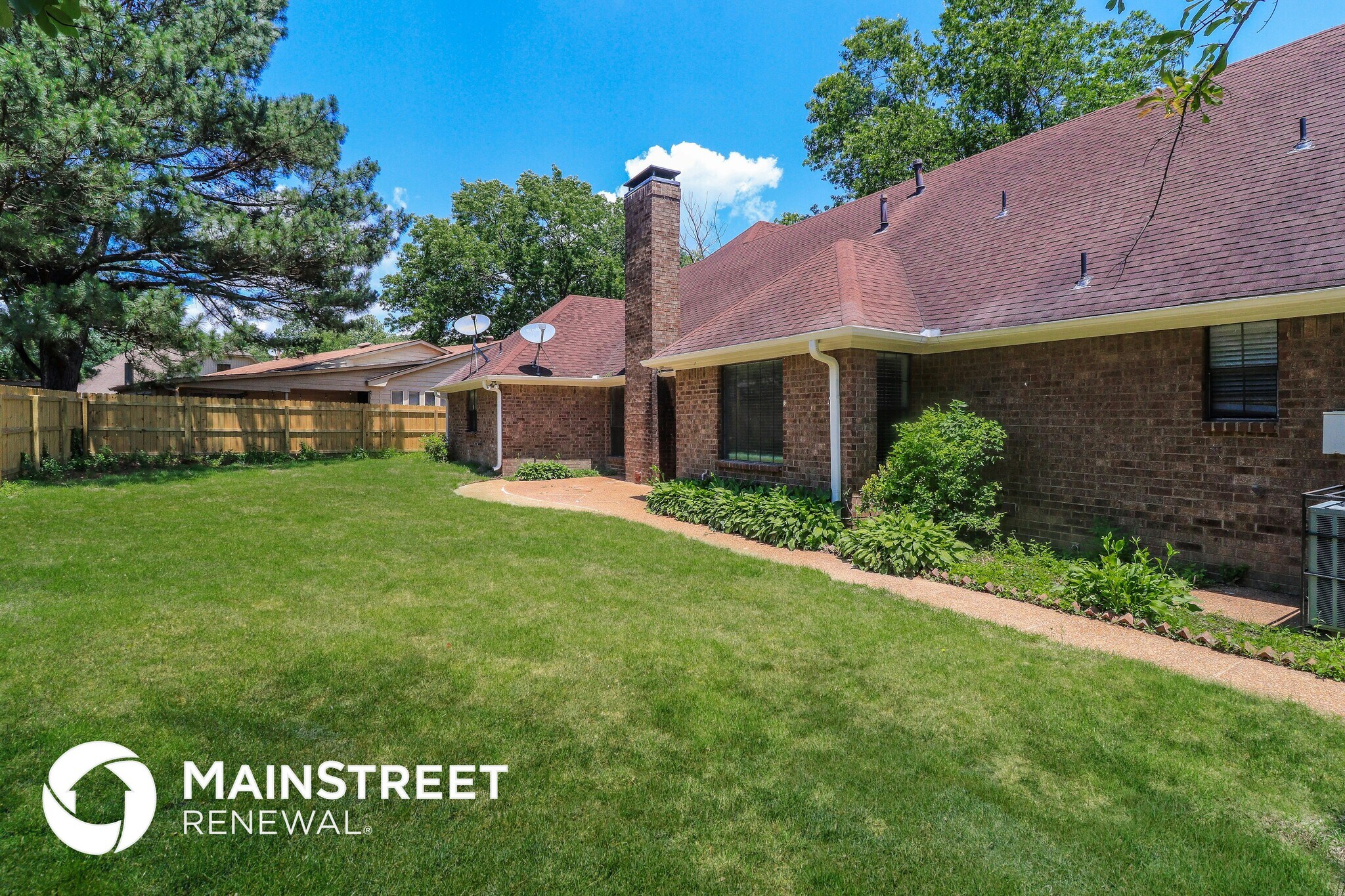 Building Photo - 3559 Wincross Dr