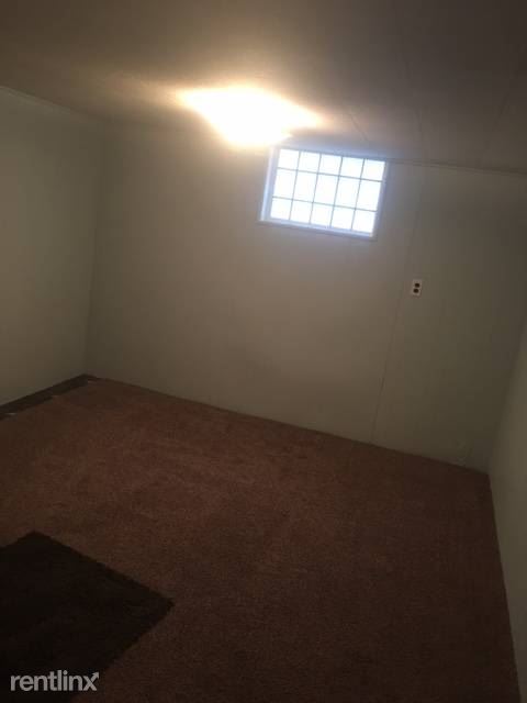 Building Photo - 6939 Lois Dr