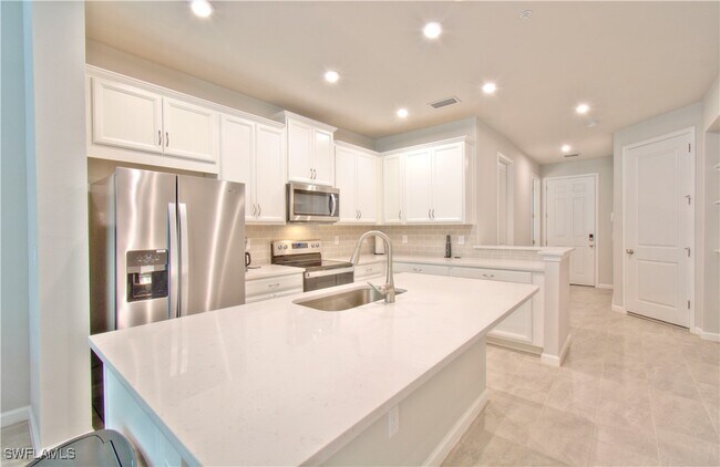 Building Photo - 4558 Arboretum Cir