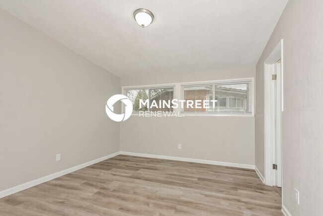 Building Photo - 3 Bedroom Pet-Friendly Home in St. Louis, ...