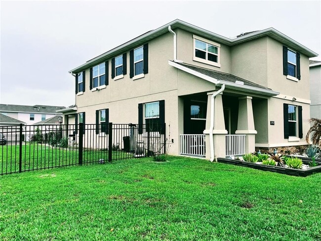 Building Photo - 11498 Rhyme Ave