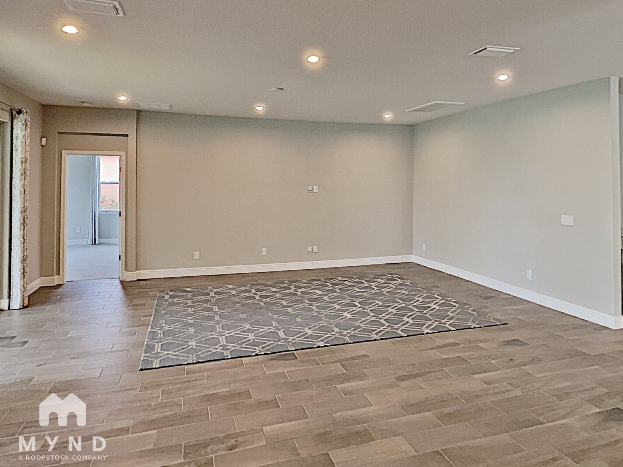 Building Photo - 11306 Emerald Shore Dr