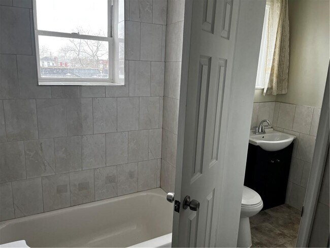 Building Photo - 1149 Schenectady Ave