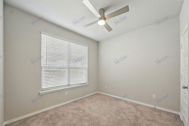 Building Photo - 2309 Sheppards Ln