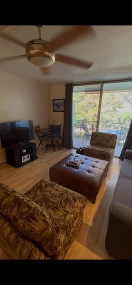 Building Photo - 3750 Lower Honoapiilani Rd