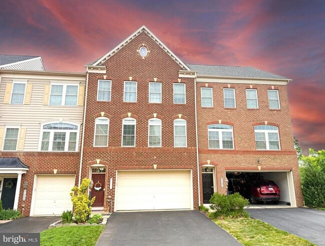 Building Photo - 21268 Park Grove Terrace