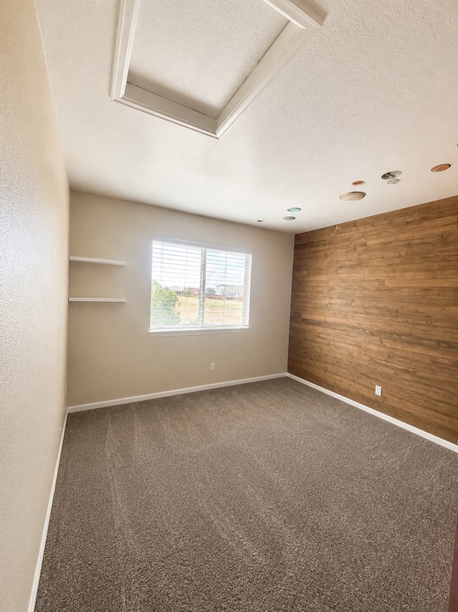 Building Photo - 4626 Bancroft Dr