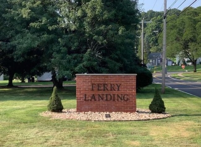 Building Photo - 2320 Harbor View Dr