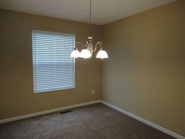 Building Photo - 509 Lake Front Dr