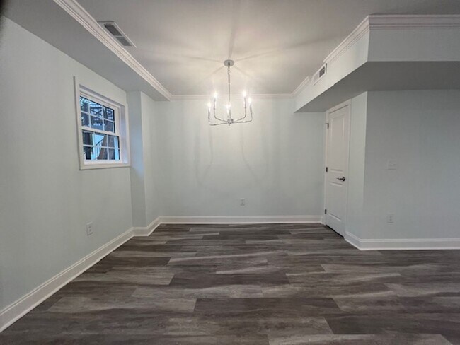 Building Photo - Totally Remodeled Building with the Charm ...