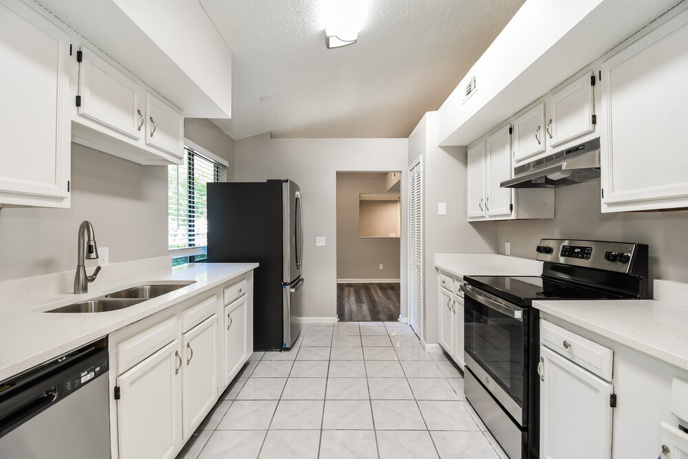 Building Photo - 11325 McNichols Ct