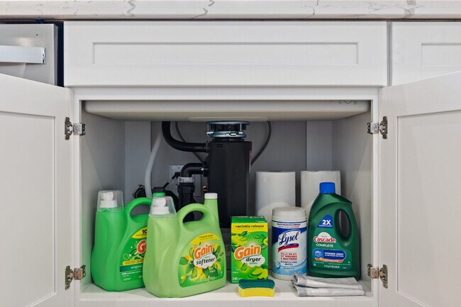 Building Photo - 1817 Andrea Pl