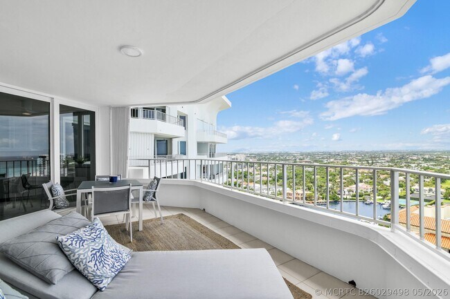 Building Photo - 500 S Ocean Blvd