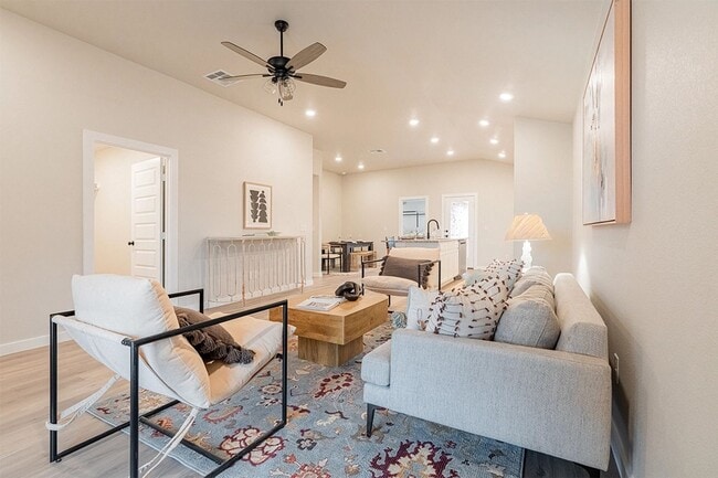 Building Photo - New Construction in Willowbend