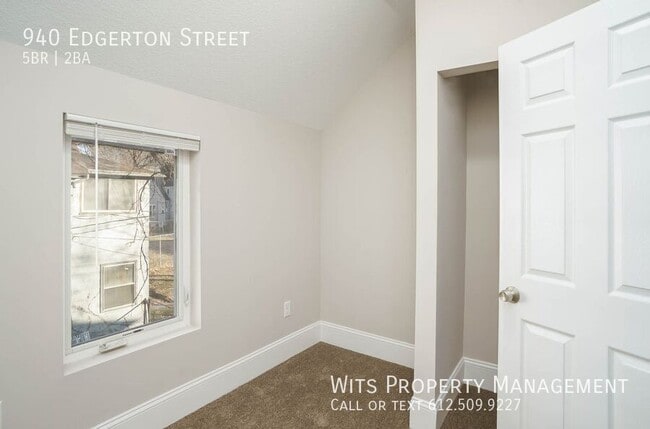 Building Photo - 940 Edgerton St