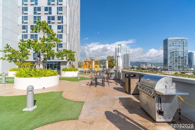 Building Photo - Ke Kilohana –$2700 Modern 1 Bed / 1 Bath Condo with Parking in Ward Village