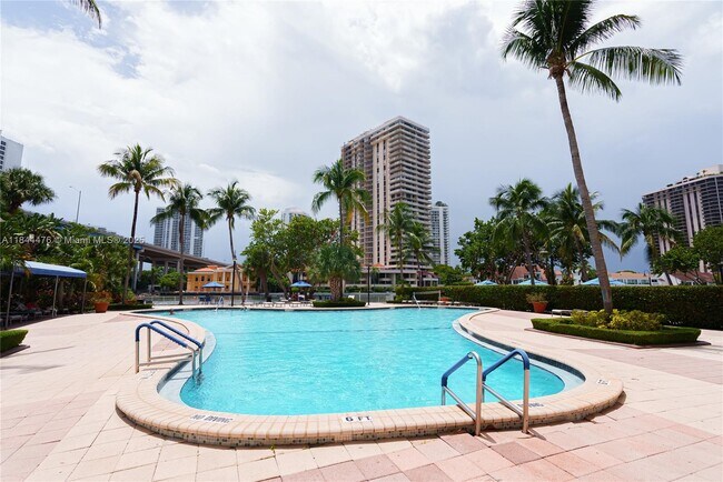 Building Photo - 19390 Collins Ave