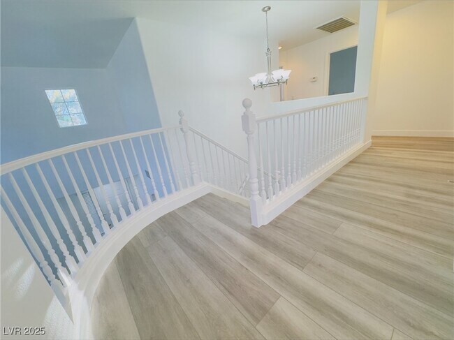 Building Photo - 8809 Timber Mesa St