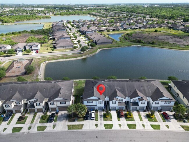 Building Photo - 9136 Hillcroft Dr