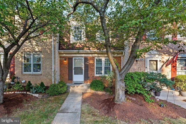 Primary Photo - 22358 Mayfield Terrace